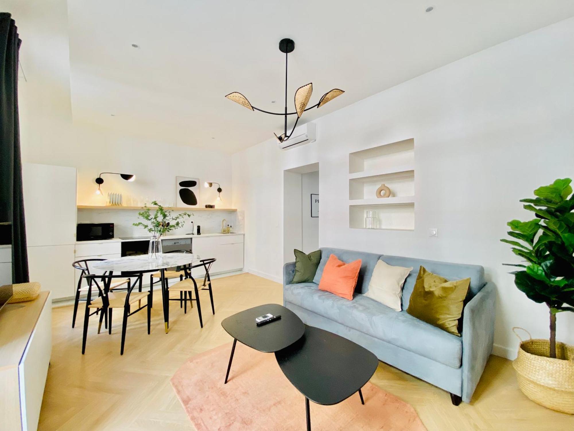 Newly Renovated Apartment With Balcony, Ac, Fiber Internet مونتي كارلو المظهر الخارجي الصورة